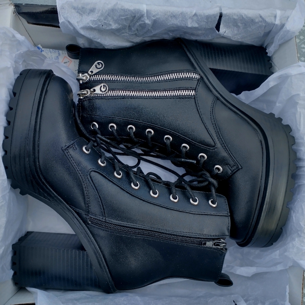 Guess Heeled Boots